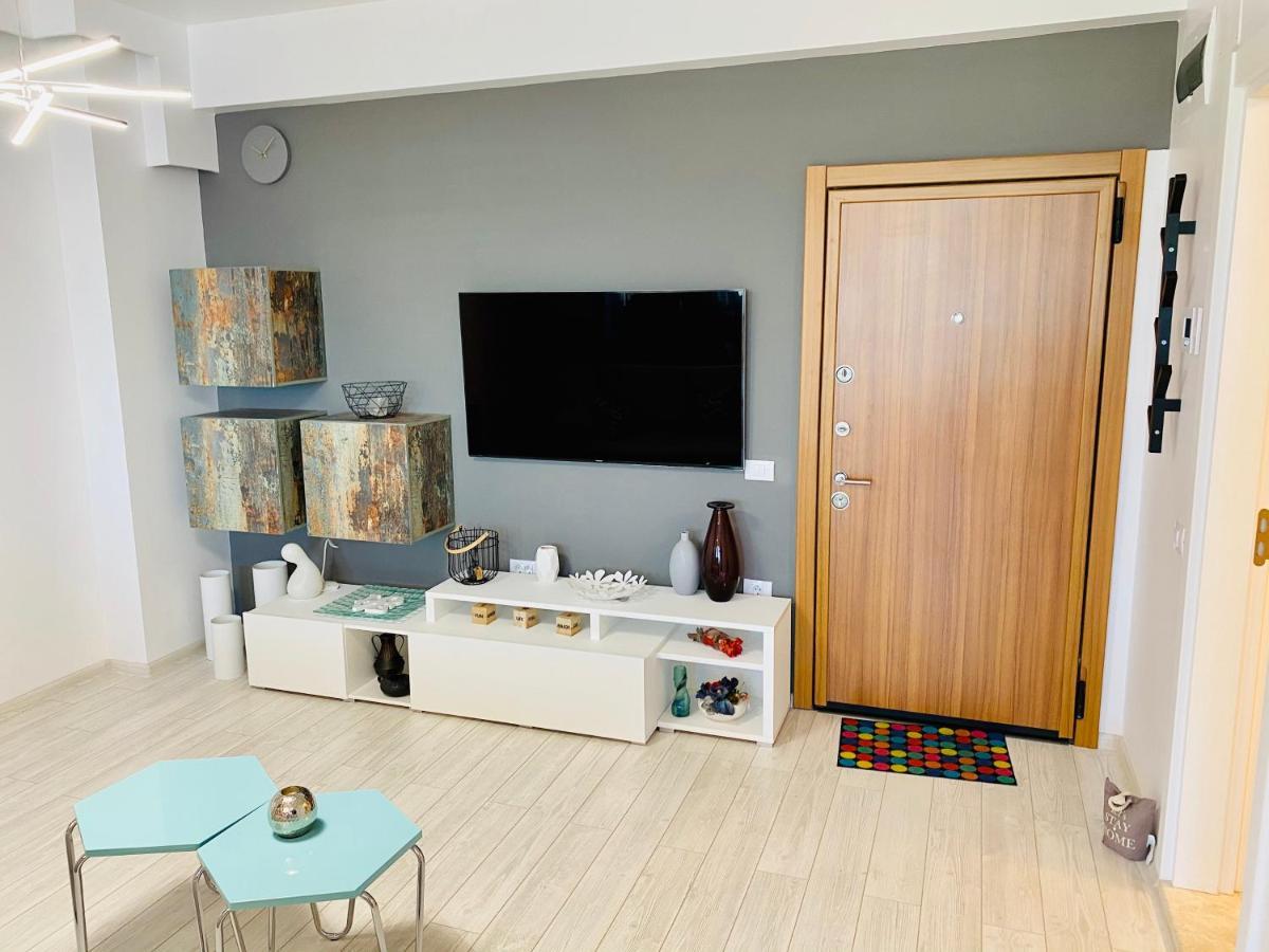 Beach Vibe Apartments Solid Residence Mamaia Exterior foto